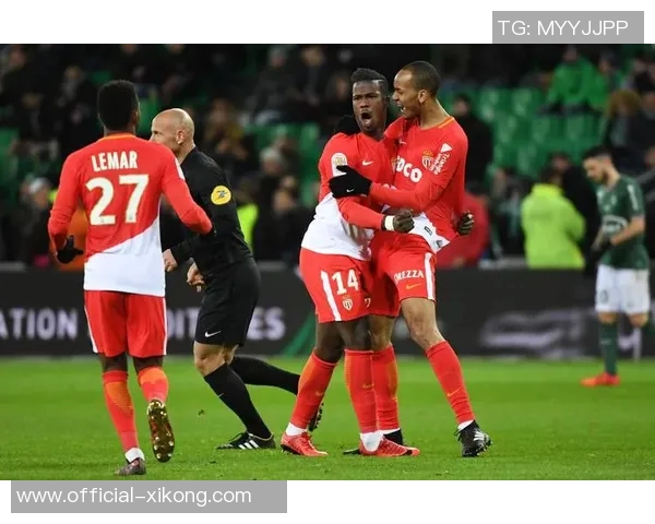 摩纳哥与兰斯就后卫科内转会事宜展开谈判双方积极沟通寻求达成协议