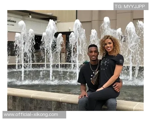 乔治妻子生日聚会合影多位球员太太同框展现友谊与魅力